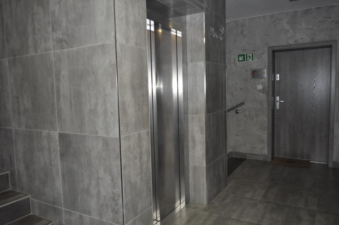 Apartament W Centrum Zielona Góra Esterno foto
